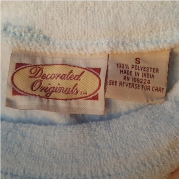 DECORATED ORIGINALS ♡ Pastel Blue Embroidered Silver|White Winter Scene Top S - Picture 13 of 18